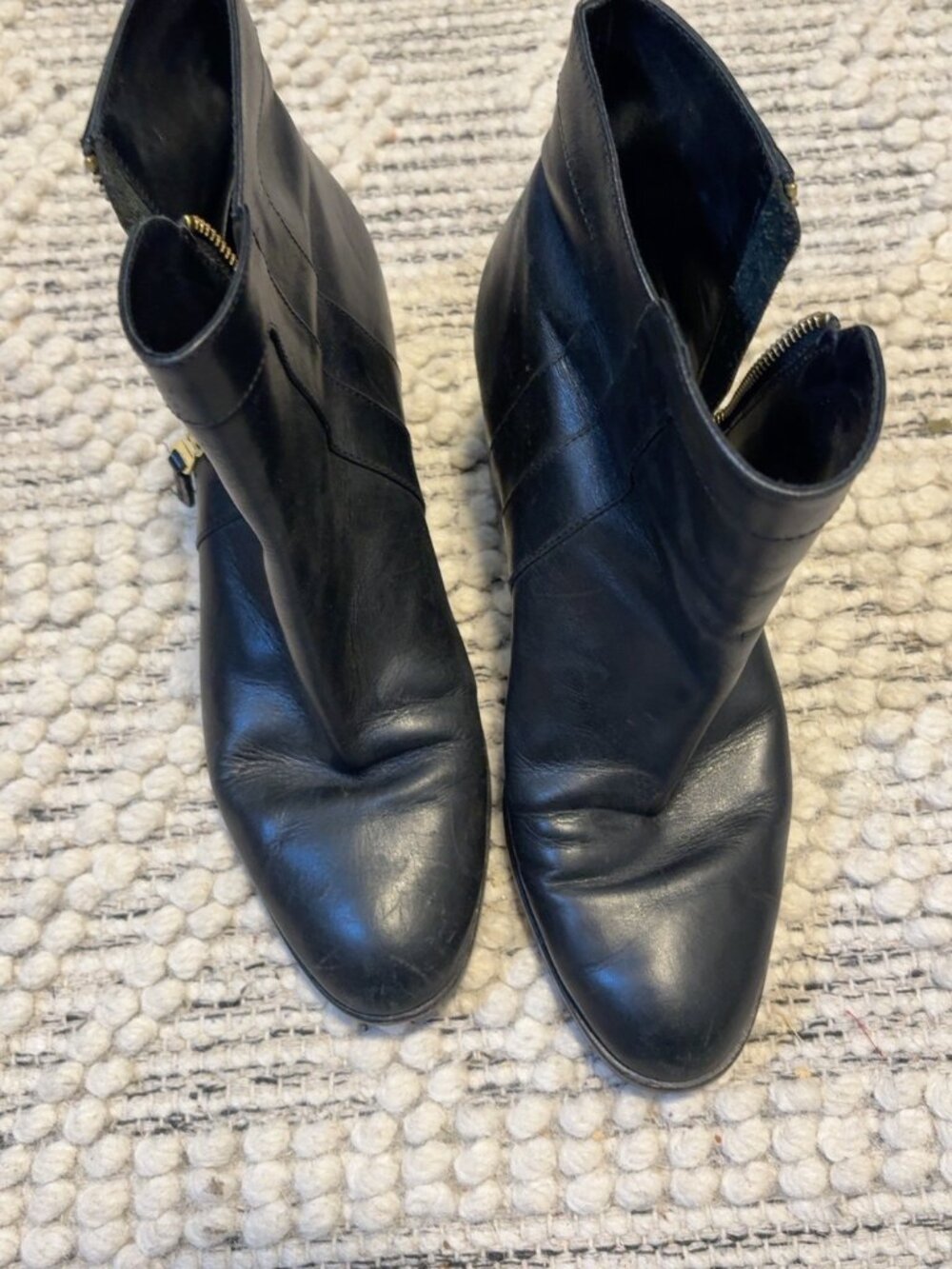 Lauren Ralph Lauren Black Leather Ankle Boots Size 8 Block Heel Zip